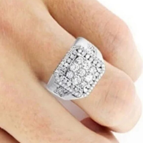 Stunning Lg. 1.50CTW. Men's Multi Stone Diamond Ring Stamped 925 Sterling Silver - Picture 5 of 5